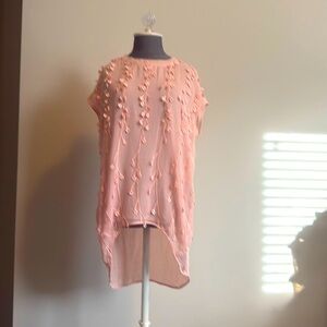 Silk tunic top. Peach color. Size L
